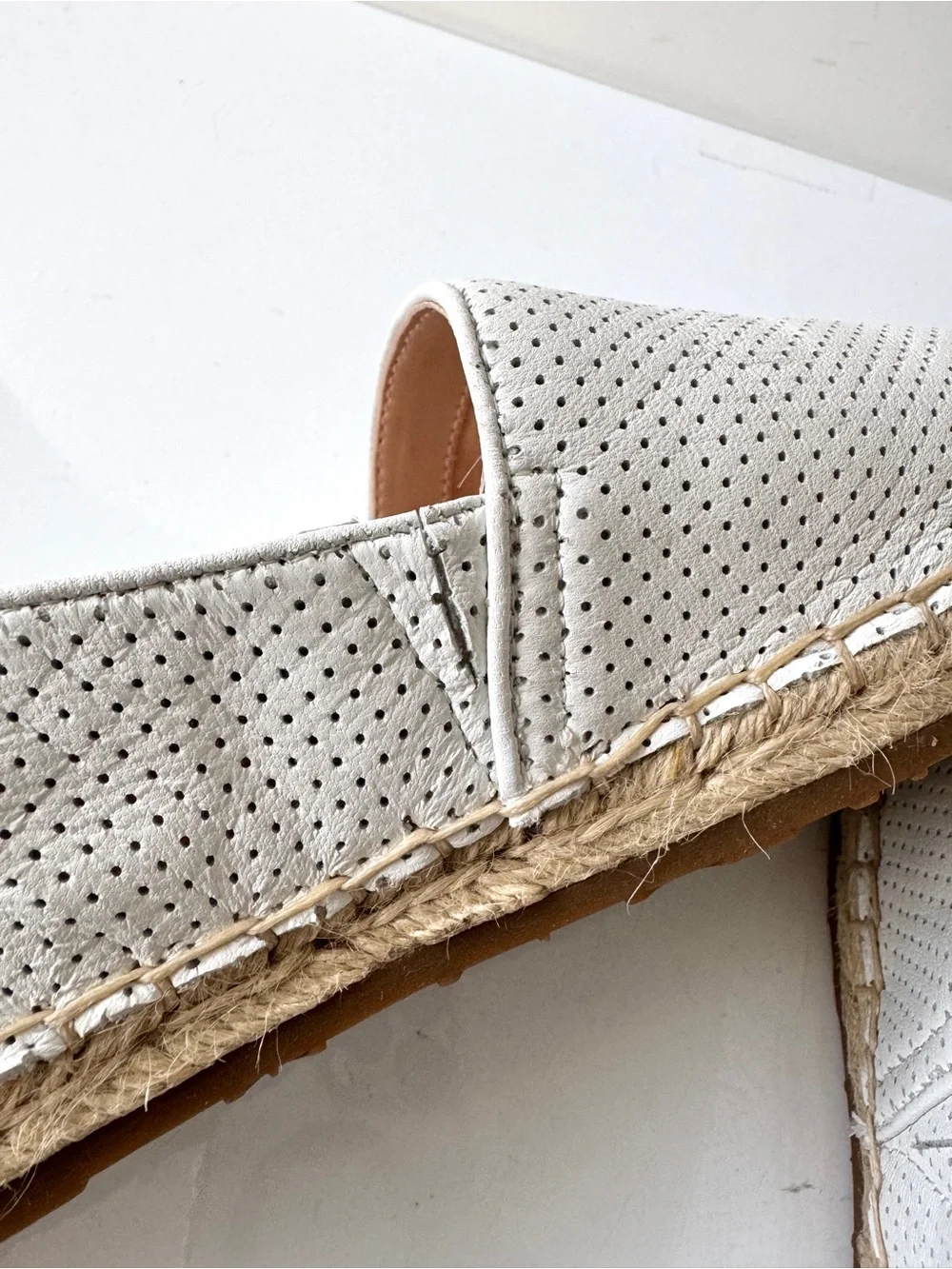 kate spade Gianna White Perforated Leather Espadrille Flat Loafers Size 8M